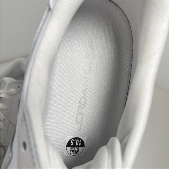 Nike Air Jordan 1 Low Golf Shoes - White/ Gum (DD9315-111) Size 10.5 - Picture 5 of 8